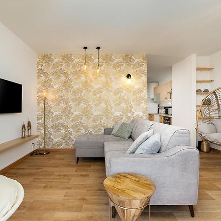 Charming Apartment W/ Pool & Balcony In Portimao By Lovelystay Luaran gambar
