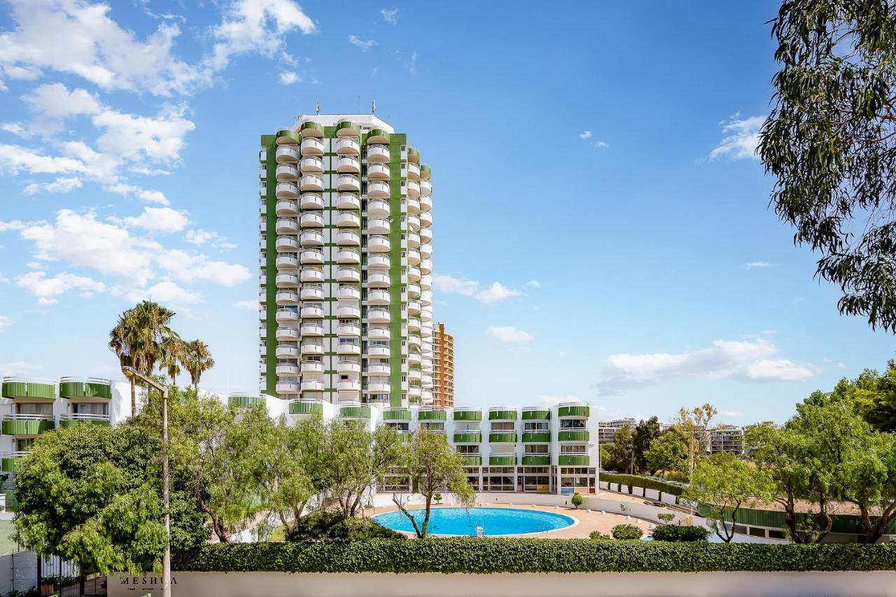 Charming Apartment W/ Pool & Balcony In Portimao By Lovelystay Luaran gambar
